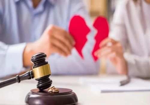 出轨离婚孩子判给谁了怎么判